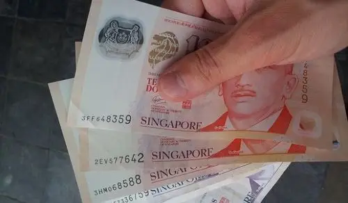 新加坡采货币宽松抗通膨,星币政策回到2008年