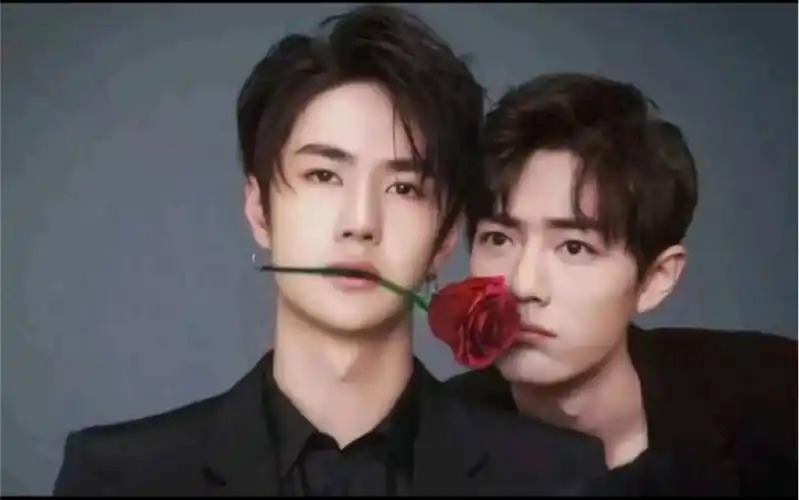 王一博&肖战 投票投票,你更爱谁多一些?_哔哩哔哩_bilibili