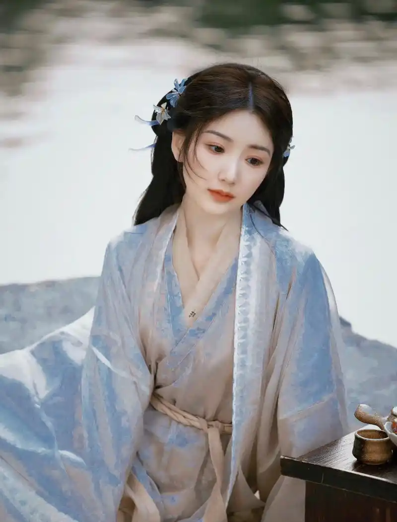 大家喜欢毛晓彤的古装造型吗?