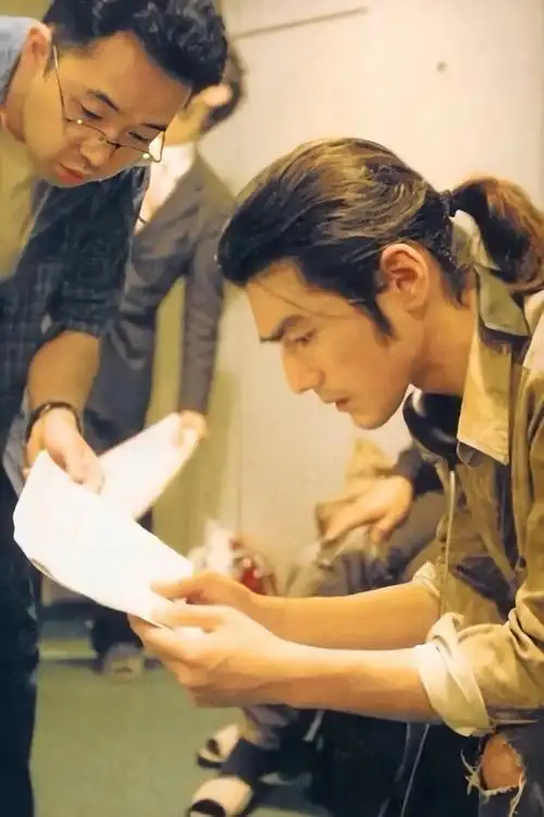 一个莫名其妙的感想:不知道金城武是日本人的时候觉得他无敌.