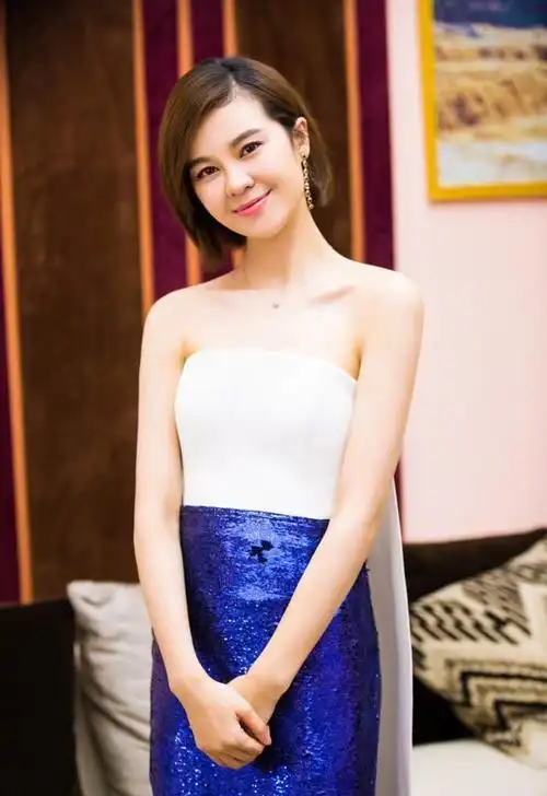 实力唱将郁可唯:40岁仍未婚,逼婚未果父亲被急出病