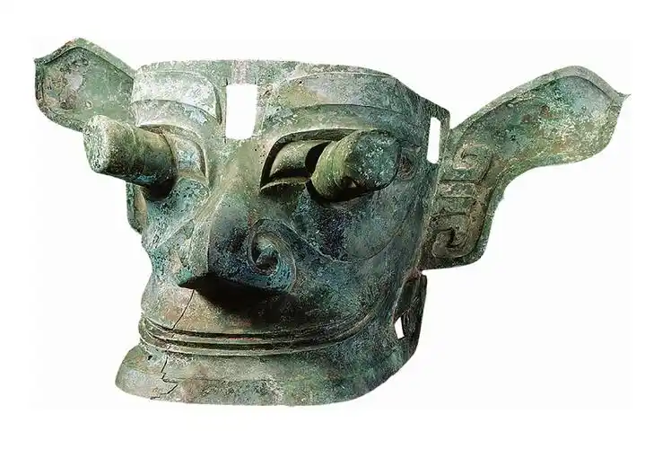 三星堆遗址出土铜纵目面具
