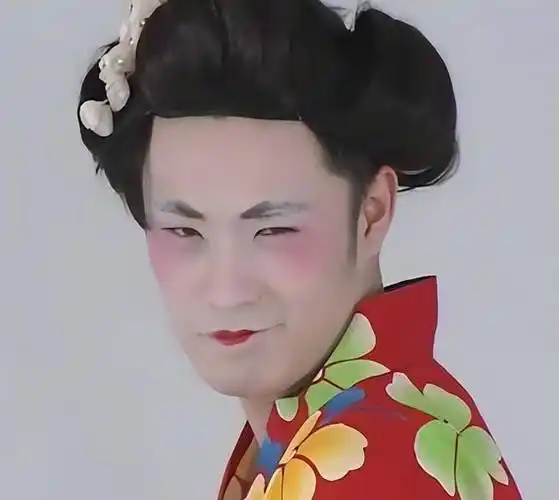 林志颖:我女装清纯,张卫健:我女装惊艳,刘昊然:谁有我性感?