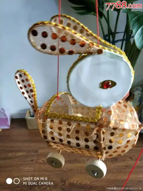 手工彩灯兔子灯