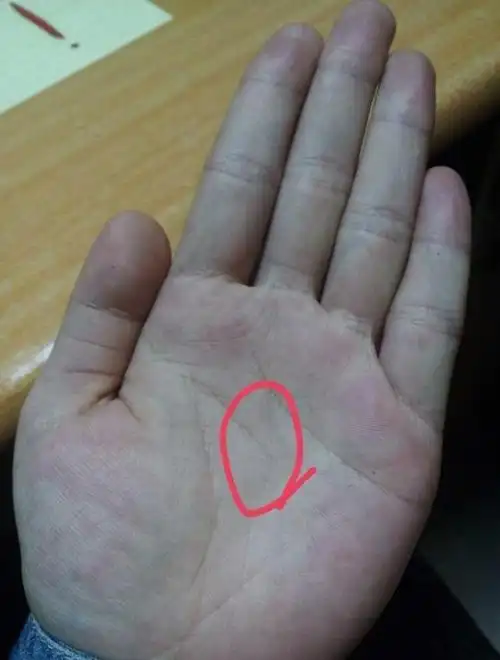 一生为钱发愁,活到老还是穷的叮当响的男人手相