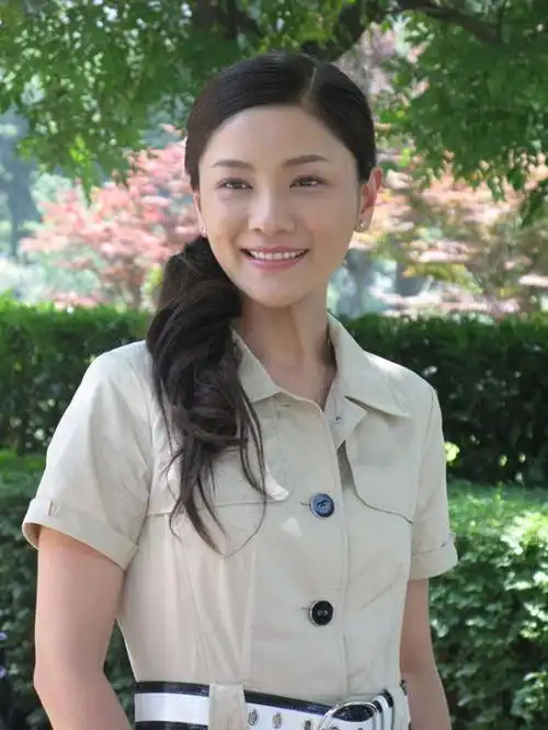 胡可闯荡剧照曝光形象质朴有亲和力组图