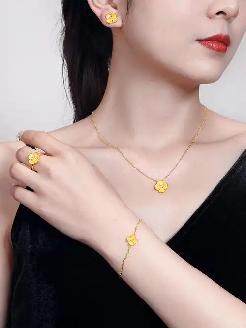 千叶珠宝桂花足金金链5g黄金项链吊坠女套母亲节颈饰