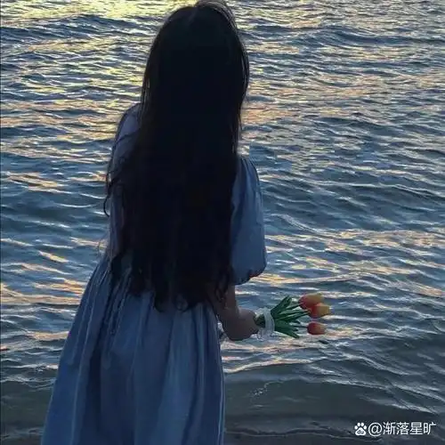 女生头像 | 小众气质背影女头
