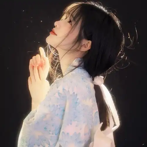 惊鸿一世的绝美和服神仙女头像