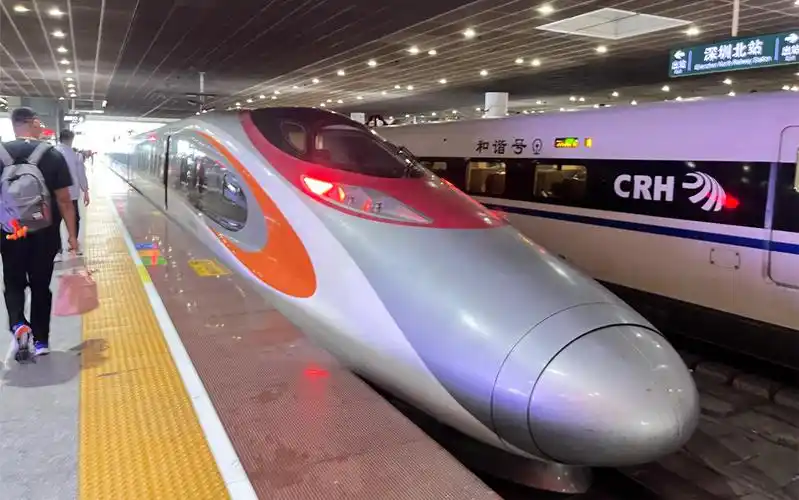 【铁路-14】动感号g5625次列车出深圳北站