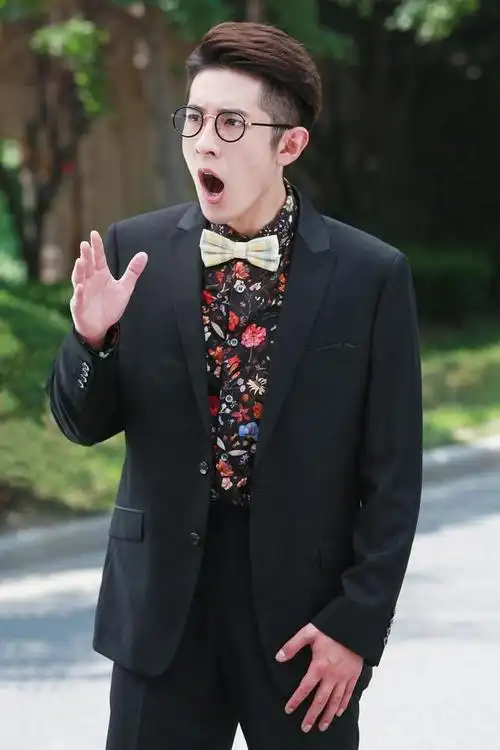 《狐狸的夏天》热播 季肖冰浮夸式表演却获追捧