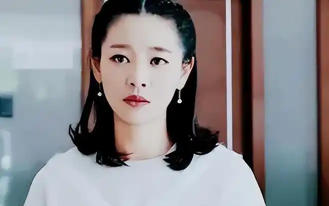 演员王维唯:曾是视后的她被骂小三专业户,40岁颜值滑坡还不火_网易