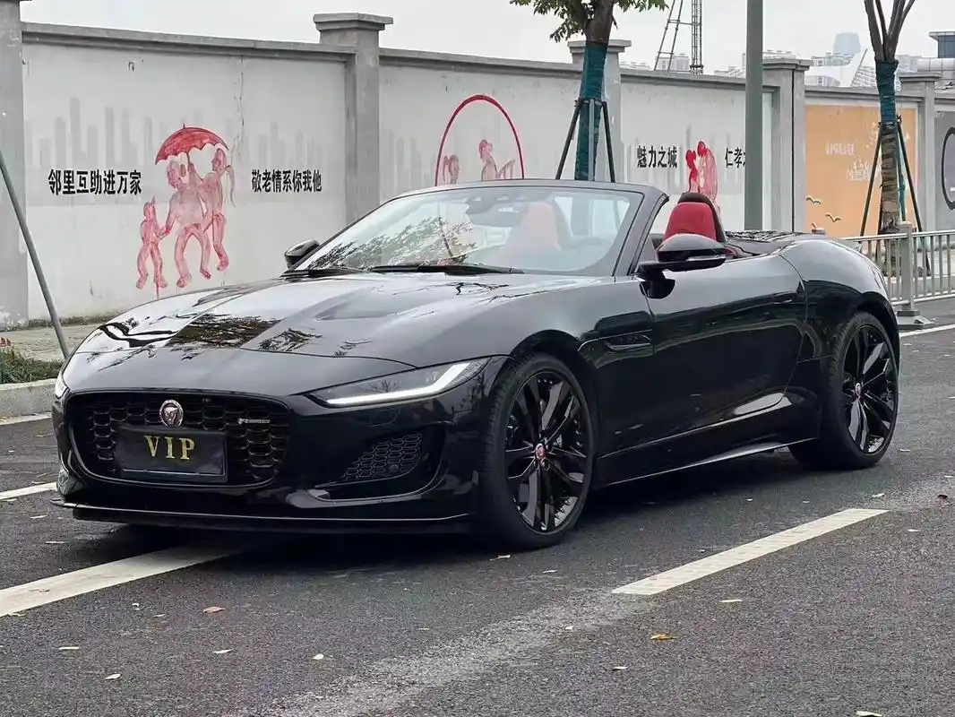 23年差几天 23款捷豹ftype敞篷 顶配!裸 - 抖音