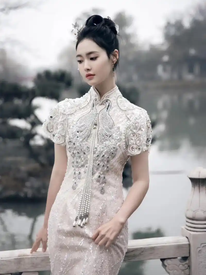 范冰冰同款旗袍上身效果