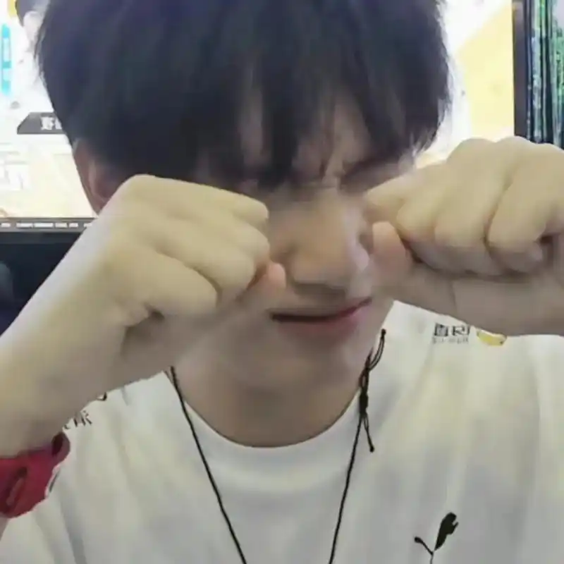 昨日元气小牛 来自超话姐妹截图#狼队fly  - 抖音