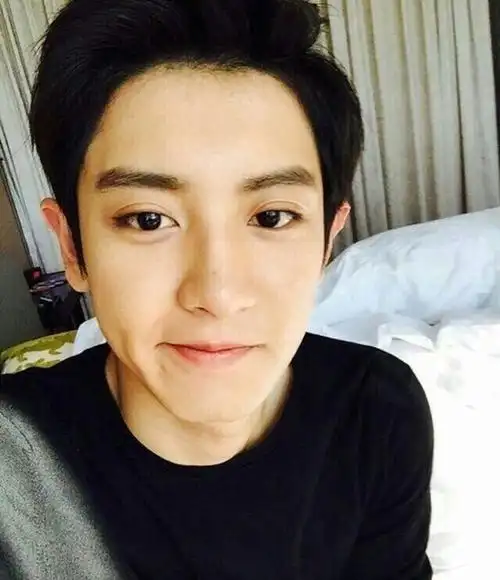 朴灿烈# | exo我们火山宝帅帅哒自拍