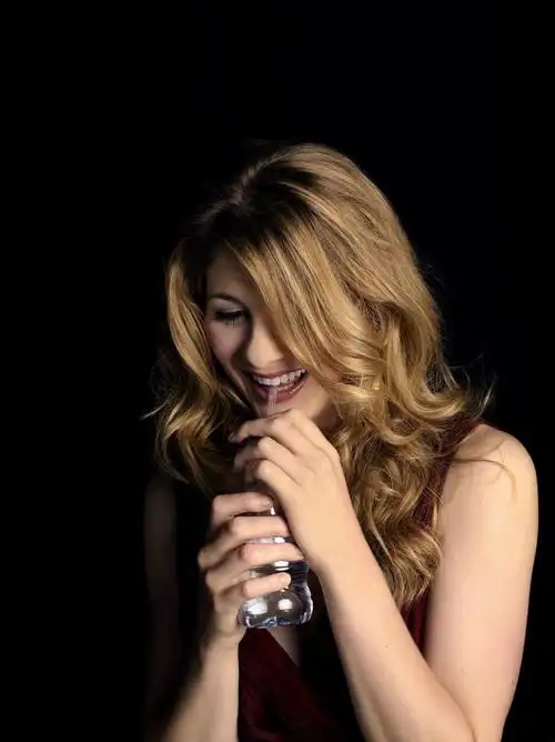 朱迪·惠特克 jodie whittaker的图片