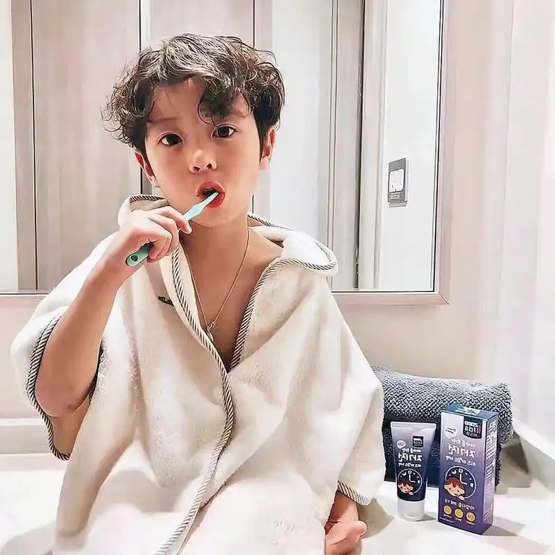 超帅萌娃男生头像 6.14 这么帅这么可爱的男孩子谁看了谁不迷糊