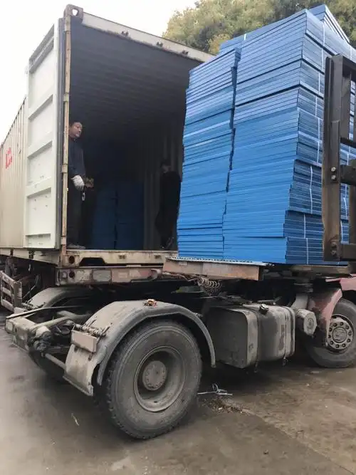 无锡u优乐国际娱乐官网网址货架装车过程