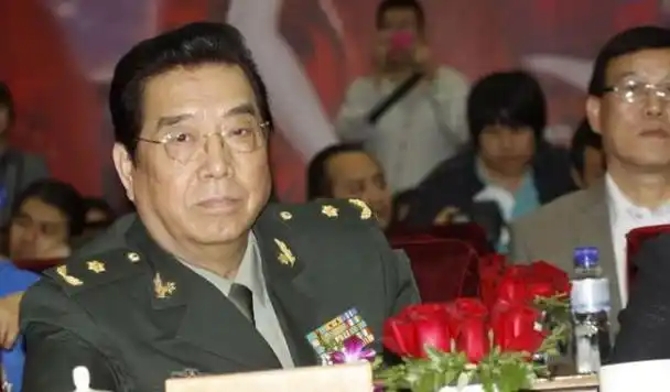 84岁的李双江现状曝光身体越来越差梦鸽疑似带儿子已经出国