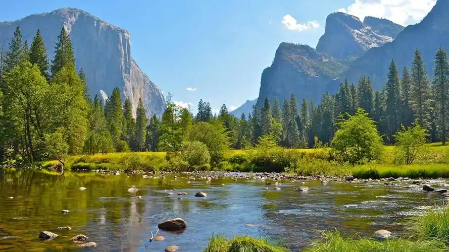 优胜美地国家公园微软主题壁纸