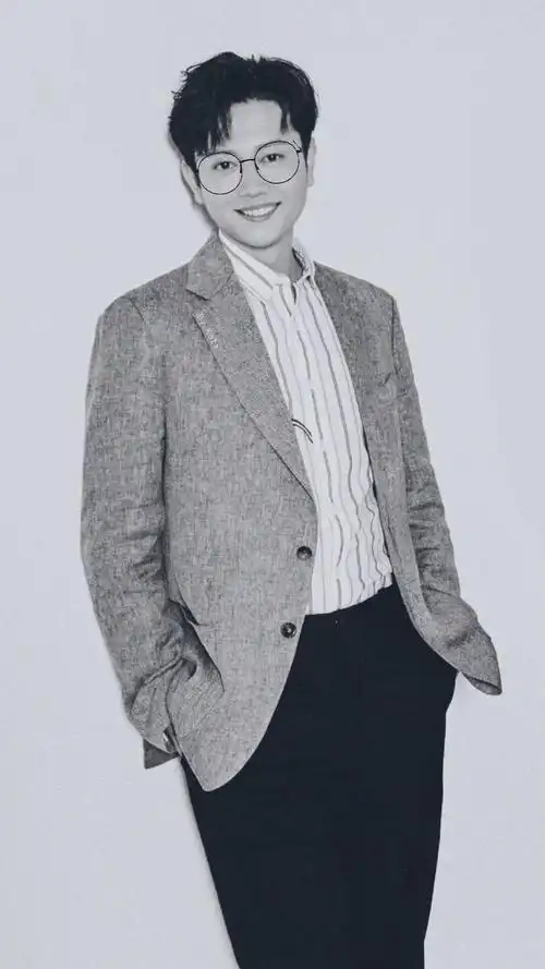 神仙可爱孟鹤堂