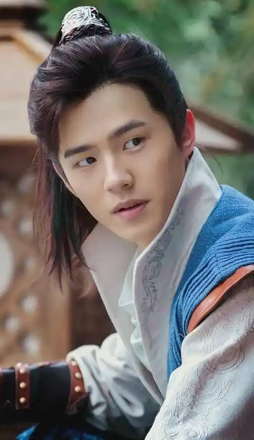 古装剧9位男星高马尾造型!