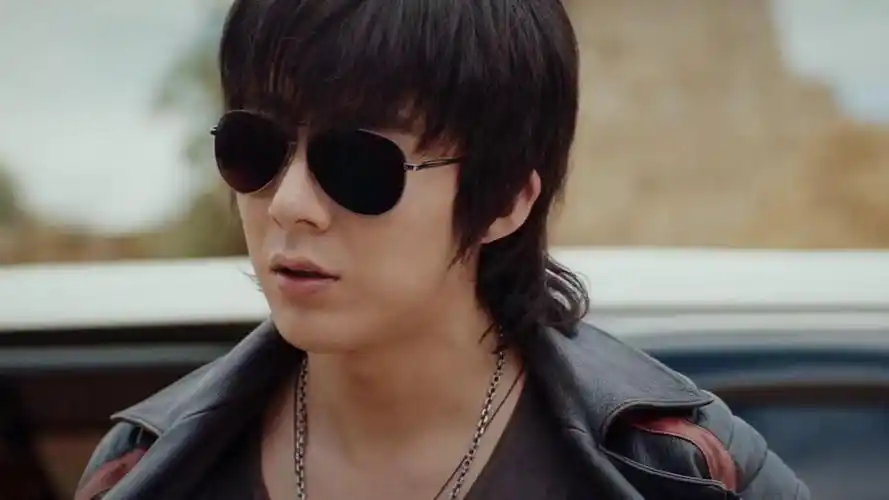 终极笔记:黑瞎子坐地起价,一根二手皮带,他还要卖四百多!