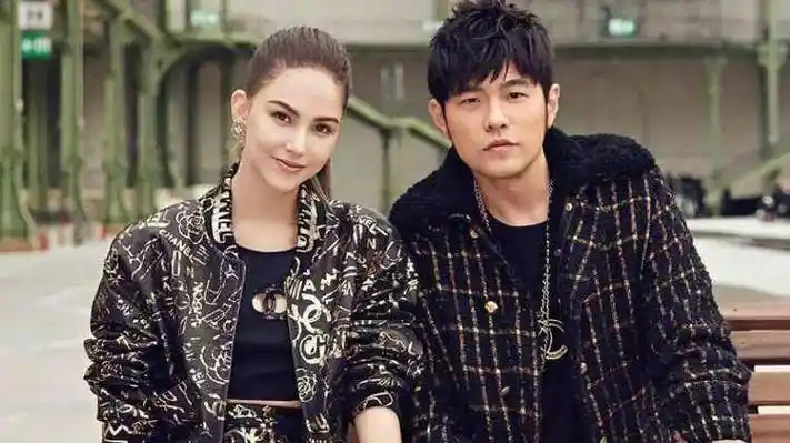 昆凌:曾迷恋小哥,近况3天坐轮椅试镜,为何对侯佩岑耿耿于怀