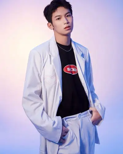 p> span class="ref" data-ctrid="sbjisvww9srr">十七(本名李政)