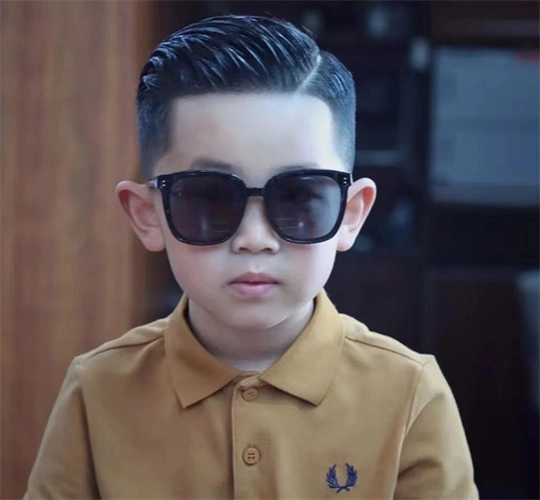 2-8岁小男孩发型 铲青 雕刻时尚吸睛_儿童发型 - 美发站