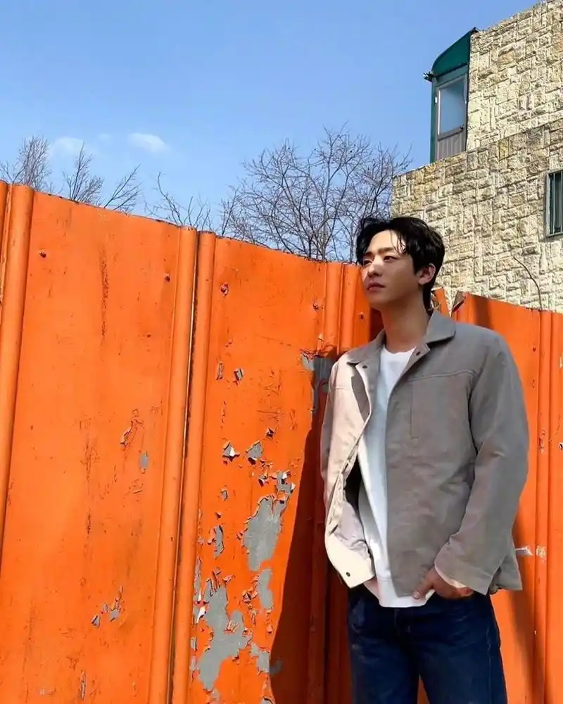 安孝燮# ins更新