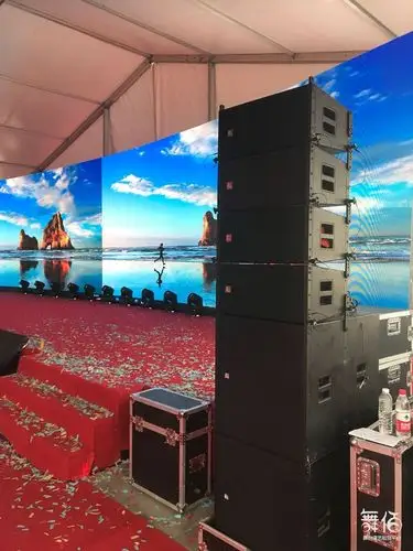 声扬zs110全套3000(8 4)-舞台灯光设备租赁_舞美音响背景租赁_舞台