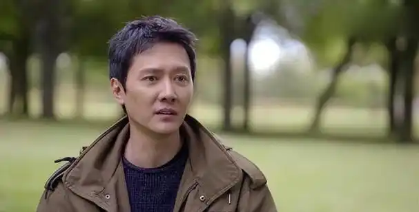 冯绍峰得意极了!我那"大杀四方"的前妻赵丽颖,如今到底有多牛