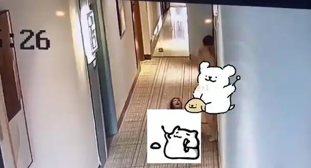 男子转账520红包 女子到宾馆后反悔逃跑 裸体男将其拖回房间