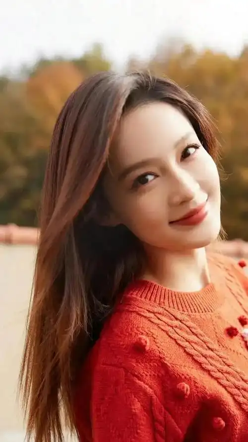 李沁可爱的小美女楚楚动人