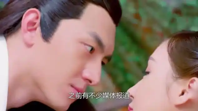 男明星暗恋赵丽颖藏不住,林更新偷瞄,王一博唯独搂腰赵丽颖|天天向上