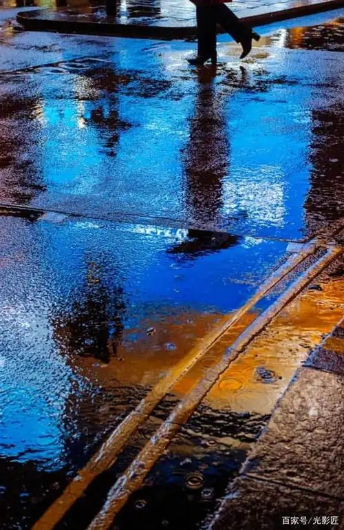 照片不是越亮越好,曝光降下来,发现暗调摄影调独特韵味