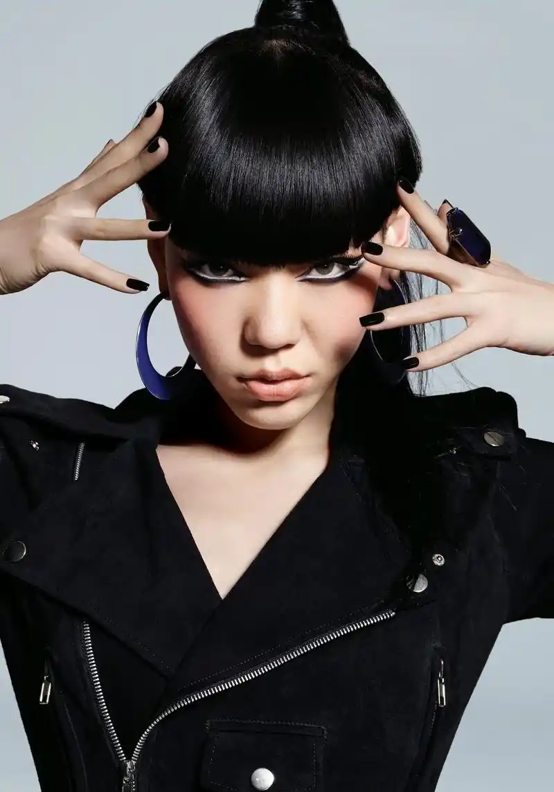 吴莫愁 mouchou wu