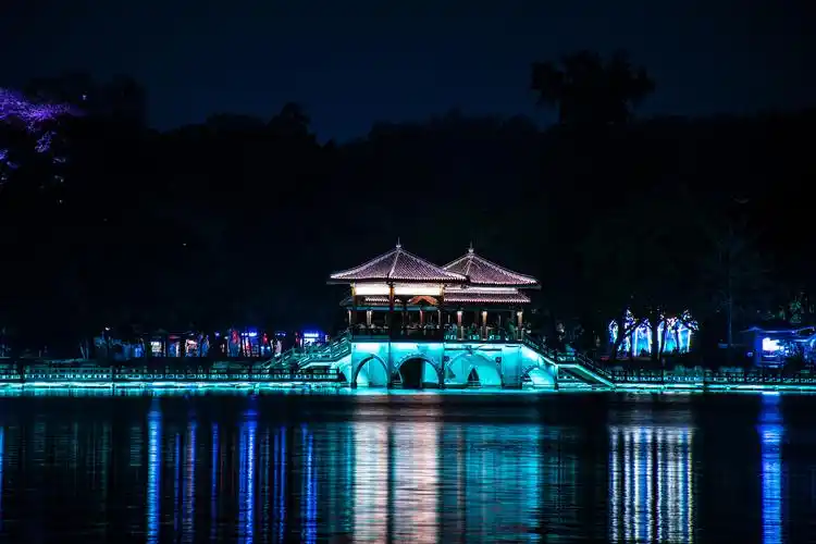 惠州西湖名胜风景区夜景