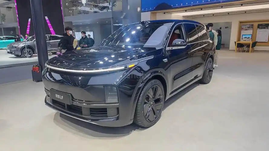 2022广州车展:全新理想l9 定位较高 搭载1.5t发动机