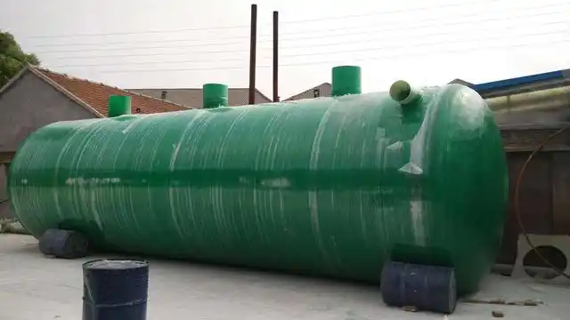 大型玻璃钢蓄水池