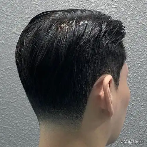 脸大脸宽的男生适合什么发型图片,脸胖的男生留这25款短发也很帅!