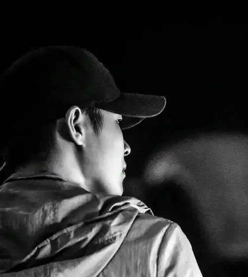 梁博的一些访谈