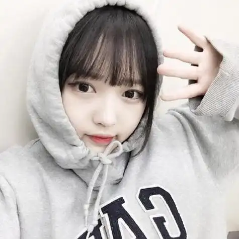 韩范女生头像长发