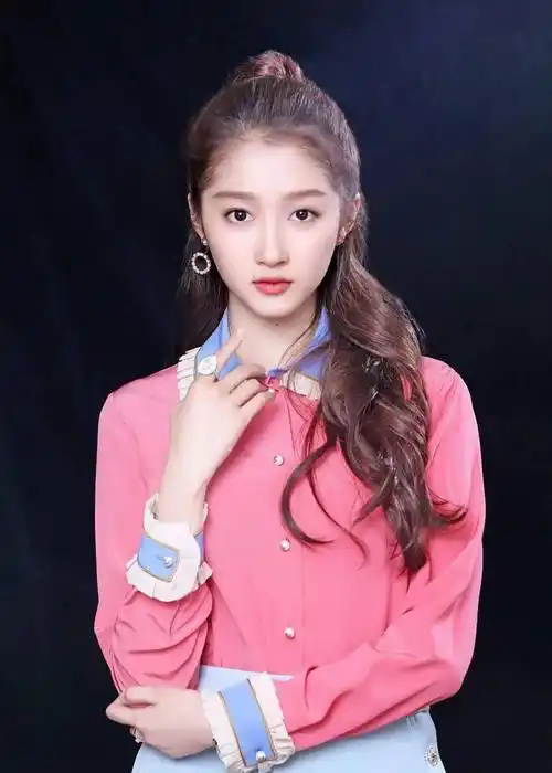 关晓彤对鹿晗的称呼,你想不到,不是老公,不是宝宝,是……_祝福_都会