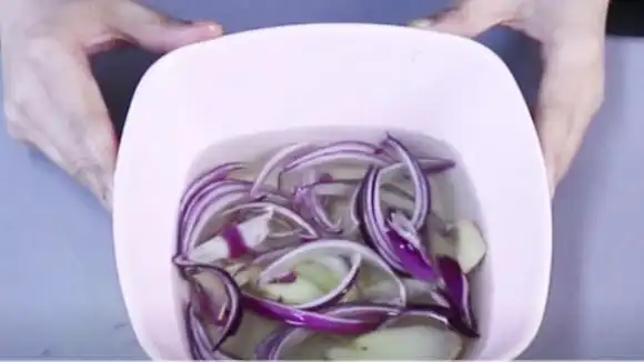 白头发太多,试试洋葱洗头!-生活视频-搜狐视频