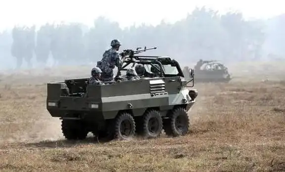 解放军新武直曝光,美军却取消侦察直升机,中美为何有这样的差异