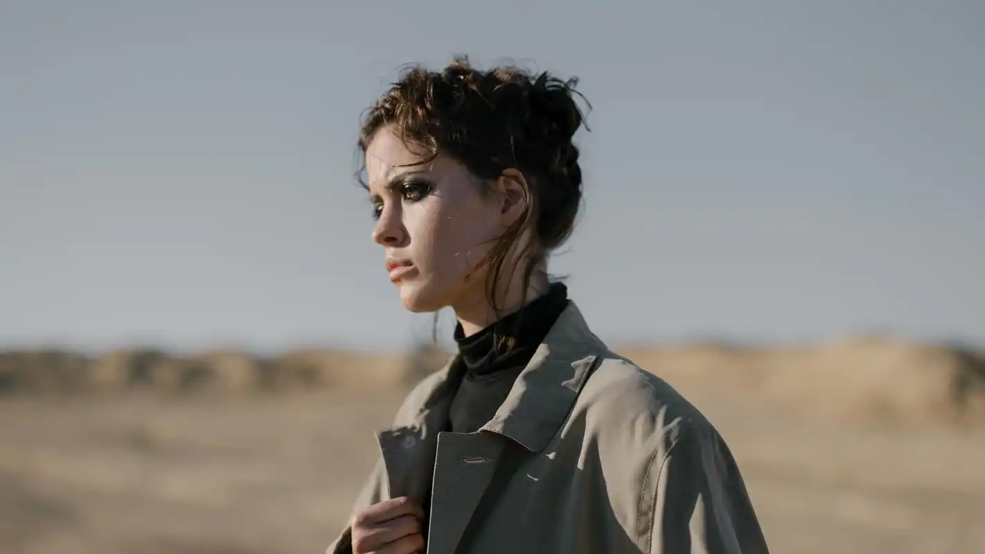 成熟性感欧美美女高清桌面壁纸