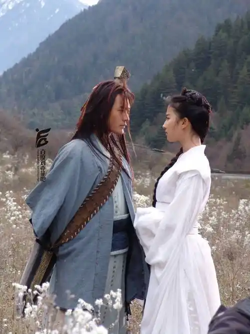 《大唐玄奘》,到《神雕侠侣》,《新上海滩》,《鹿鼎记》,黄晓明开始